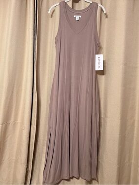 Athleta Mauve-Taupe Sleeveless V-Neck Maxi Dress